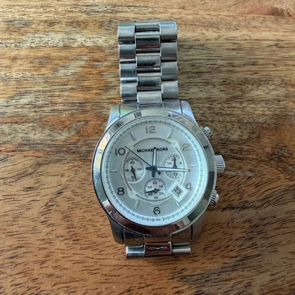 MICHAEL KORS silver color men’s watch